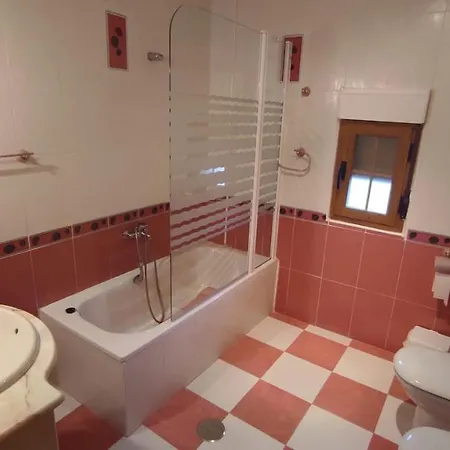 El Encinar De Hoces - Vivienda De Uso Turistico * Castrillo de Sepulveda